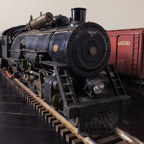 3/4 Scale Live Steam Locomotive with 4 cars and track